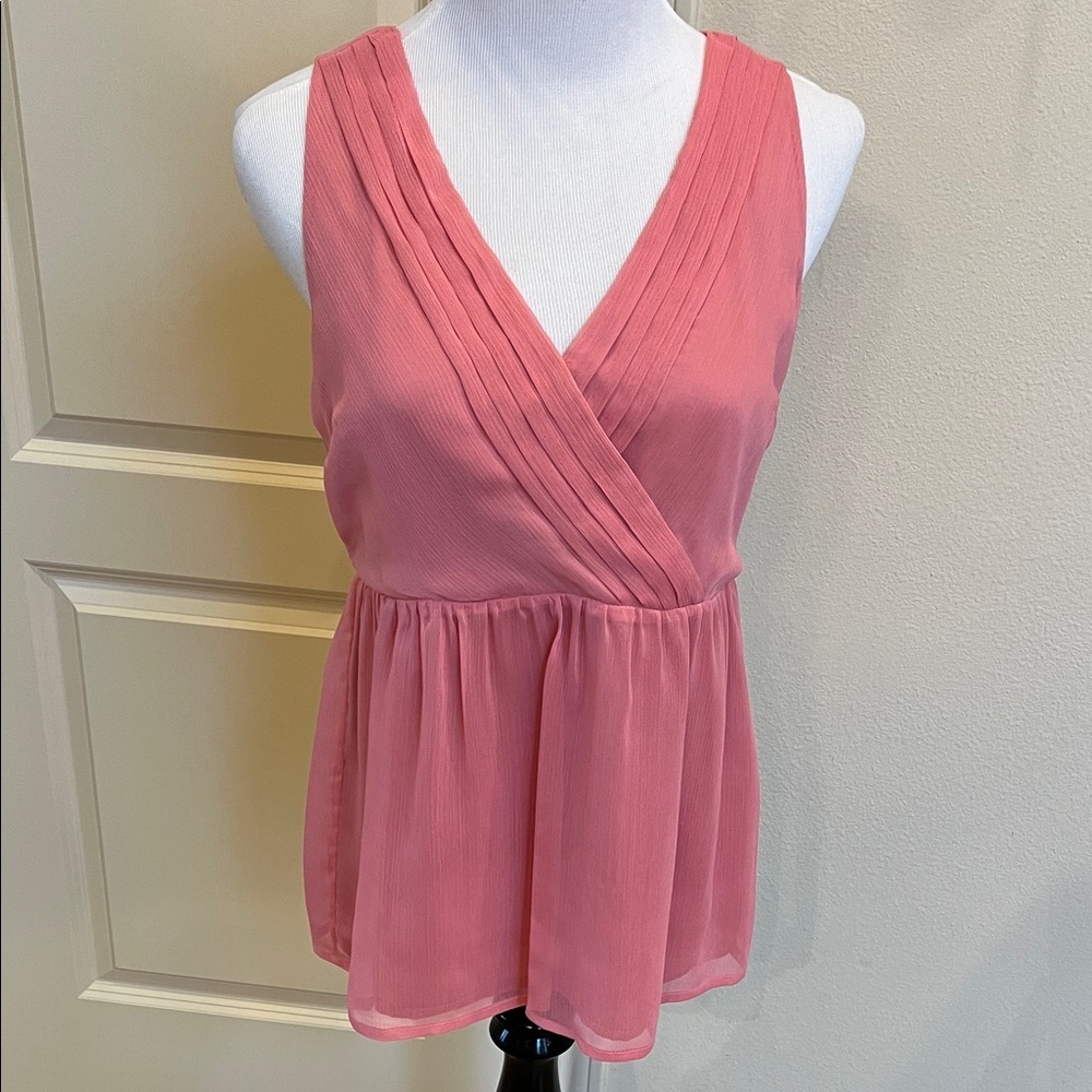 BB Dakota Coral Sleeveless V-Neck Blouse